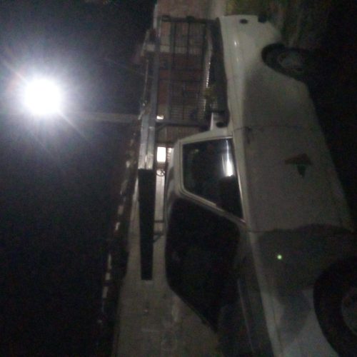 پیکان وانت مدل 86دوگانه کارخانه