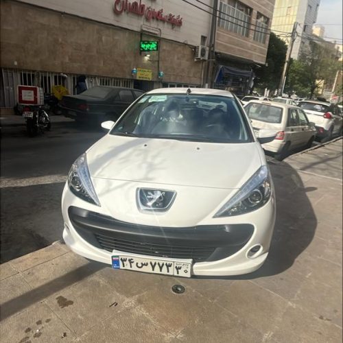 پژو 207 سفید مدل 1403