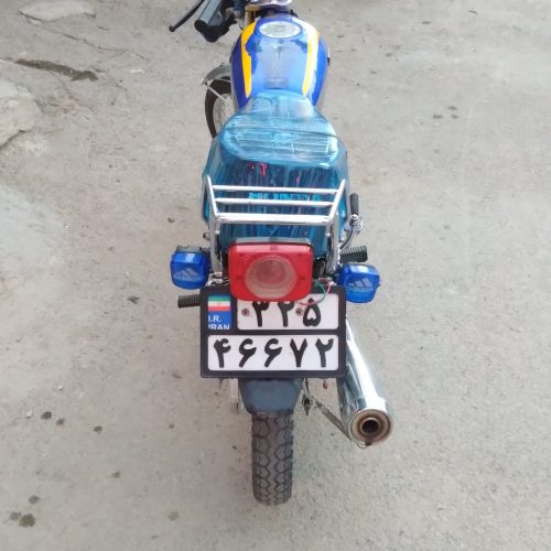 موتورسیکلت مدل1400 احسان سندسفید