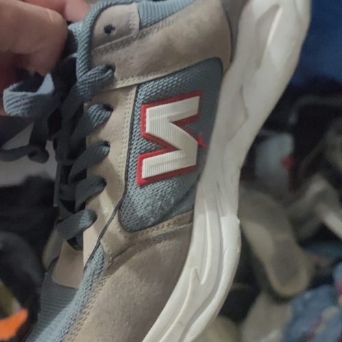 کفش وا ورزشی و دخترنه و پسرانه