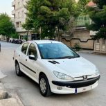 پژو 206