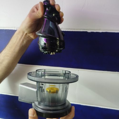 عصاره گیر میوه (آبمیوه گیری نیمه صنعتی)