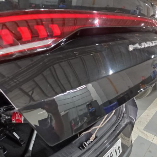 نقاشی و دیتیلینگ خودرو