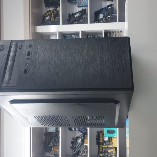 کیس گیمینگ با گرافیک 8گیگ