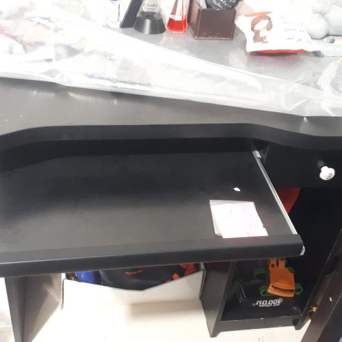 میز کامپیوتر رنگ مشکی