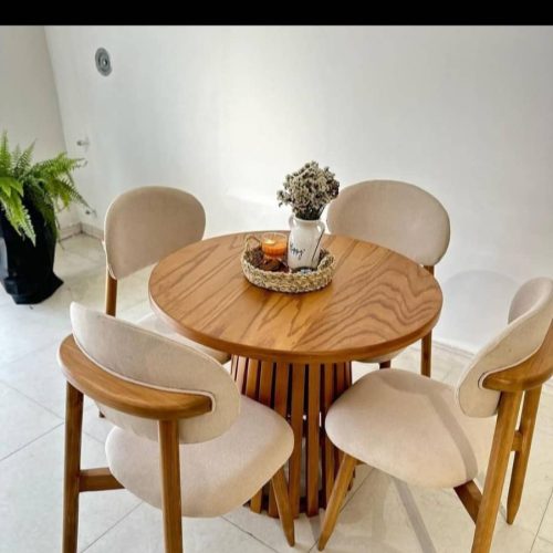 صندلی نوبل با میز سبتی