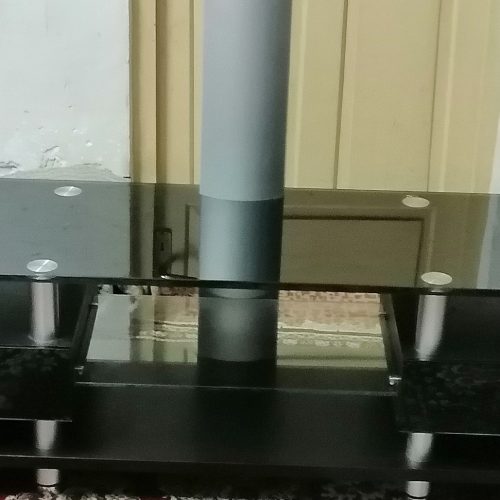 فروش میز تلویزیون در حد نو