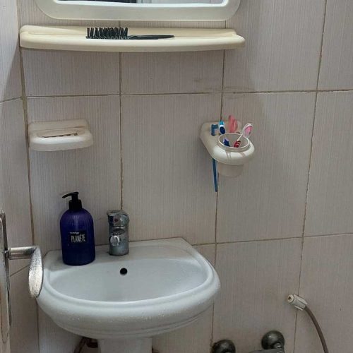 واحد در حصارک بالا خیابان امام حسین