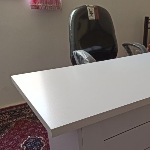 میز و صندل مطالعه