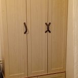 کمد برای لباس با چوب مستحکم