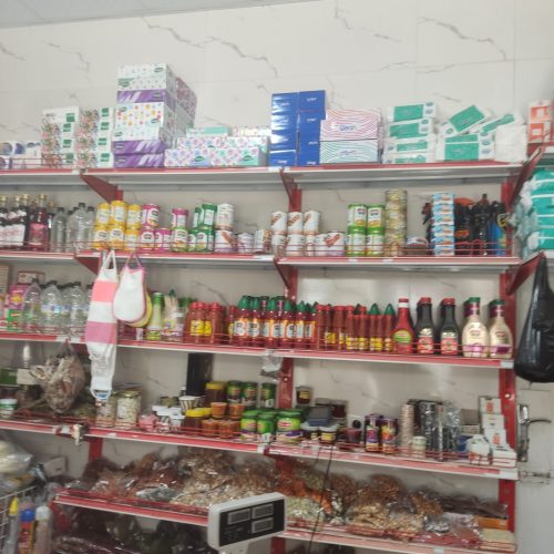 باکمتراز150تومن این مغازه رو با تمام امکانات  ازما اجاره کن وسودشوببر