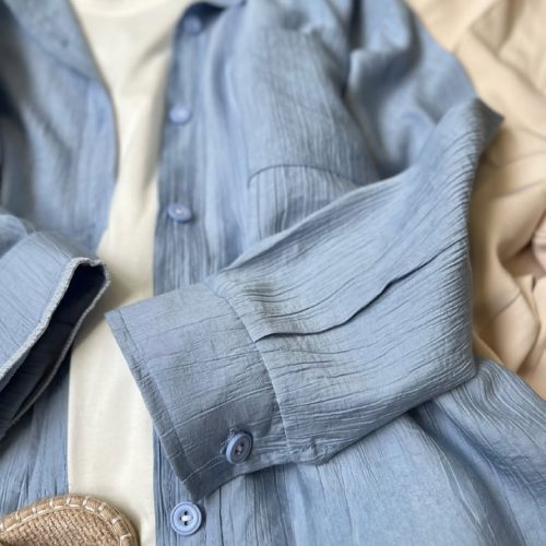 خیاط بیرونبر مسلط به کار زنانه