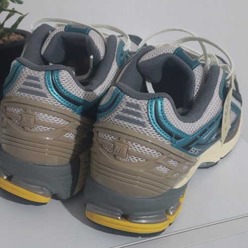 کتونی نیوبالانس سایز 44