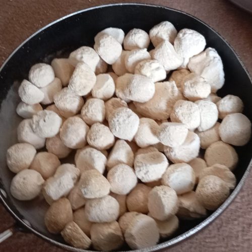 روغن بز و کشک قلعه رعیسی