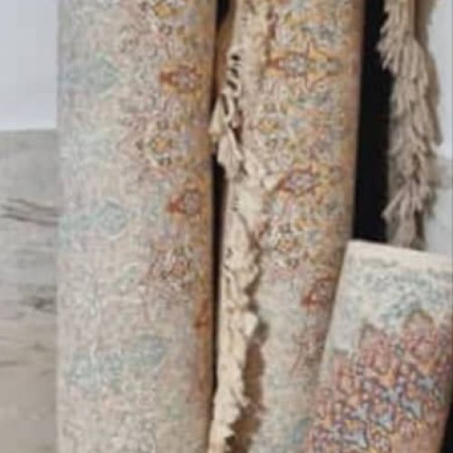 یک جفت فرش 9متری جفت 1000شانه تراکم 3000با یک کناره 3متری