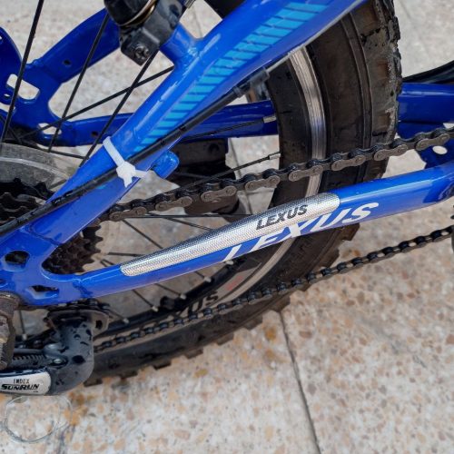 دوچرخه لکسوس اصل