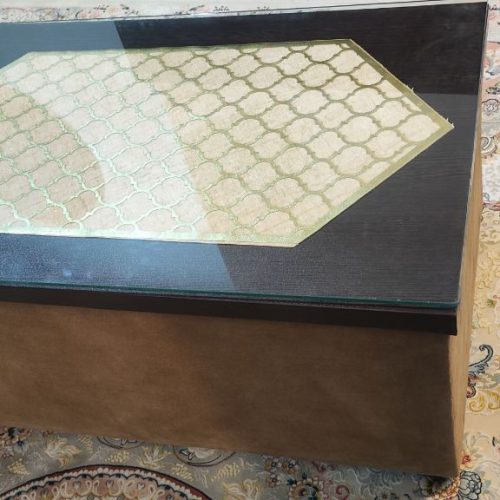 مبل قهوه ای