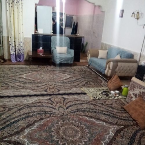 خانه ویلایی دوطبقه بازسازی شده