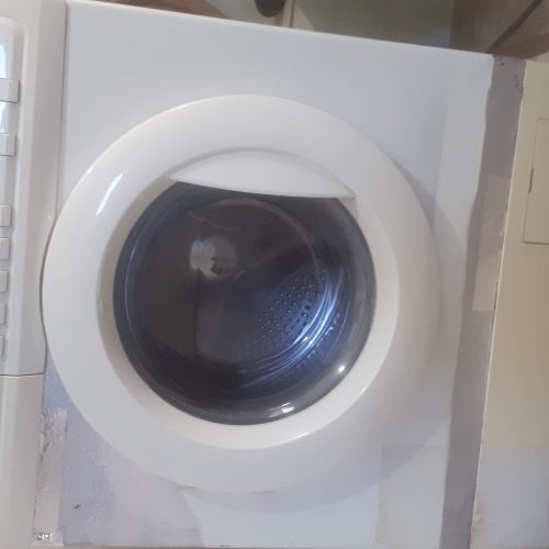 ماشین لباس شویی
