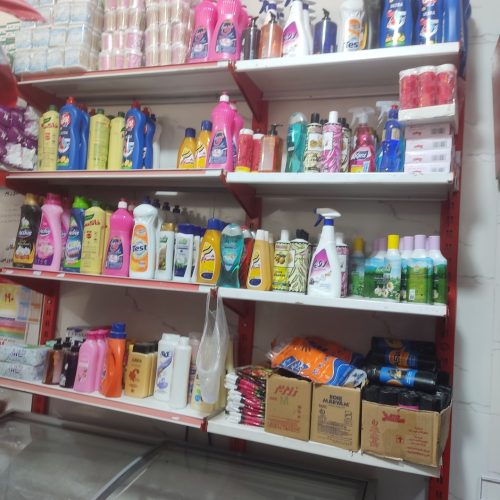 باکمتراز150تومن این مغازه رو با تمام امکانات  ازما اجاره کن وسودشوببر