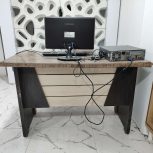 فروش کامپیوتر همراه میز