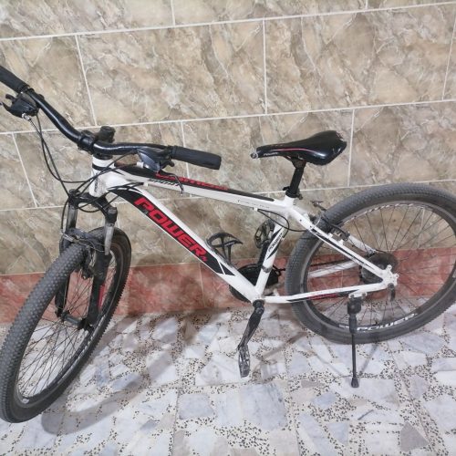 نیاز به پول دارم وگرنه نمیفروختم دنده 3کار نمیکنه یک و دوسالمه 7دنده هست هر هفت دنده سالم میباشد