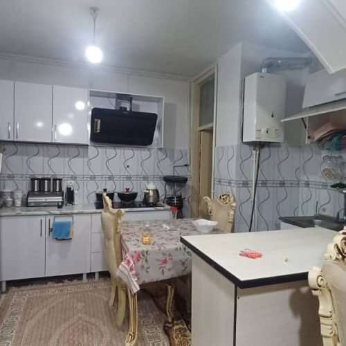 خانه‌ی 70 متری اول صالحیه