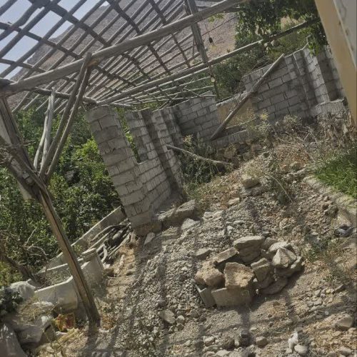 خانه باغ ویلایی در برزک