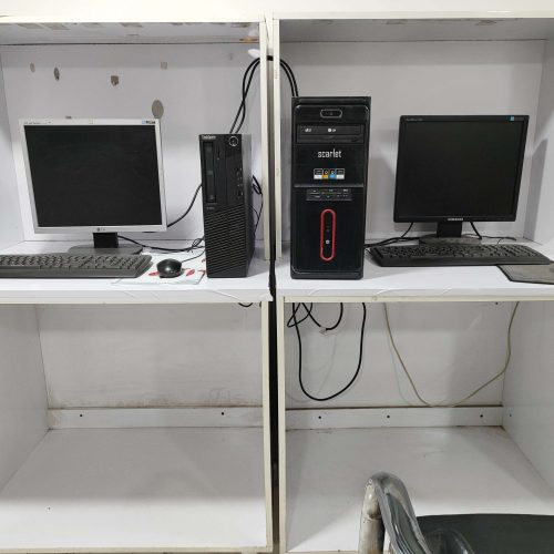 فروش کامپیوتر همراه میز