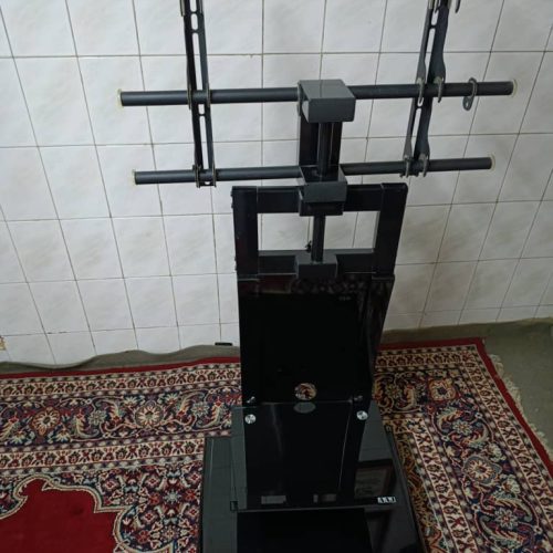 میز زیر تلویزیونی