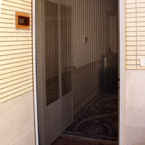 نصب درب پنجره پی وی سی