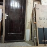 درب چوبی با چارچوب چوبی