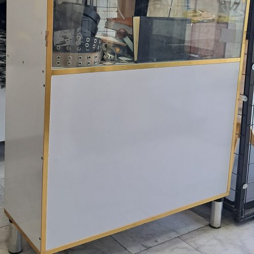 فروش لوازم بوتیک زنانه