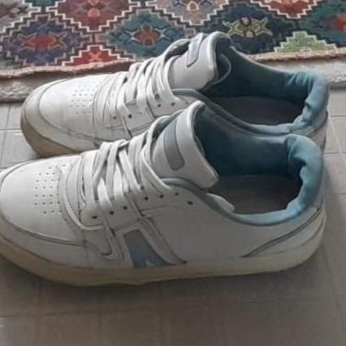 کتونی سایز 44