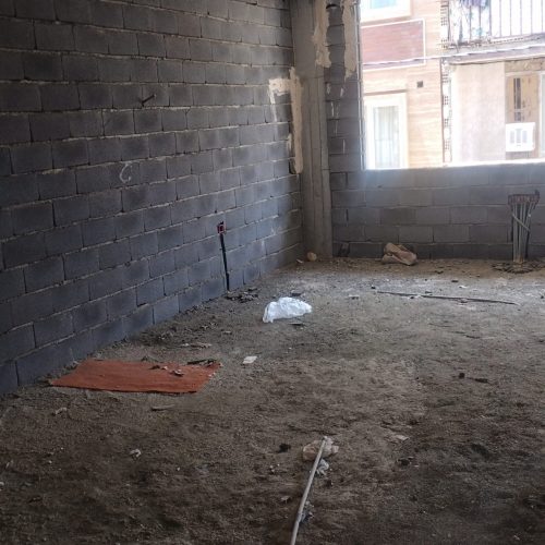 یک واحد در حد سفت کاری