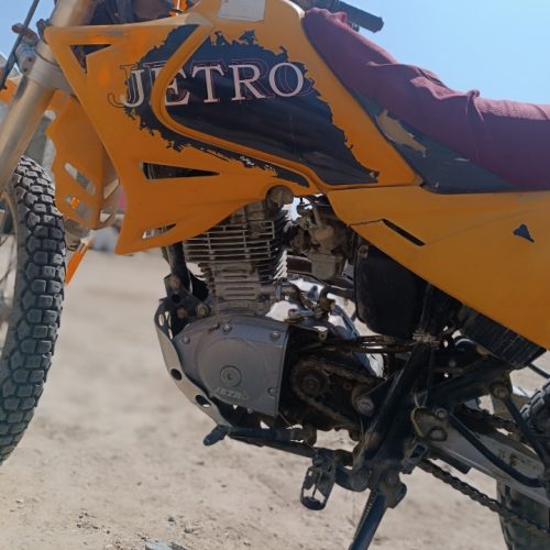 متورسیکلت دویست جترو