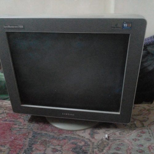 مانینور سامسونگ 17 اینچ