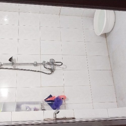 فروش آپارتمان دوخوابه در بلوار انصاری رشت – سند تک‌برگ، وام‌دار، نورگیر، موقعیت عالی