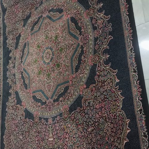 فرش 6 متری در حد نو