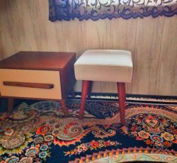 میز و صندلی آرایشی