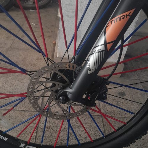 سلام.دوچرخه در حد نو دو ماه و نیم سه ماه کارکرد یه بار فقط تنظیم میخواد.