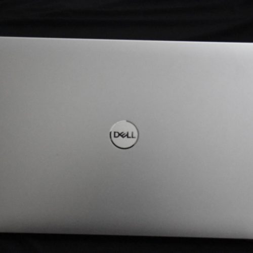 رنگ نقره ای