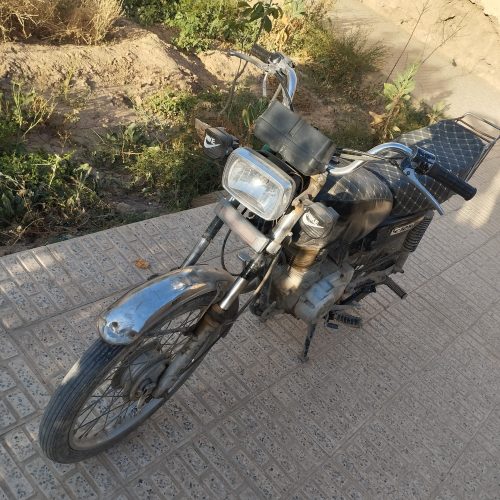 موتور بدون پلاک هست