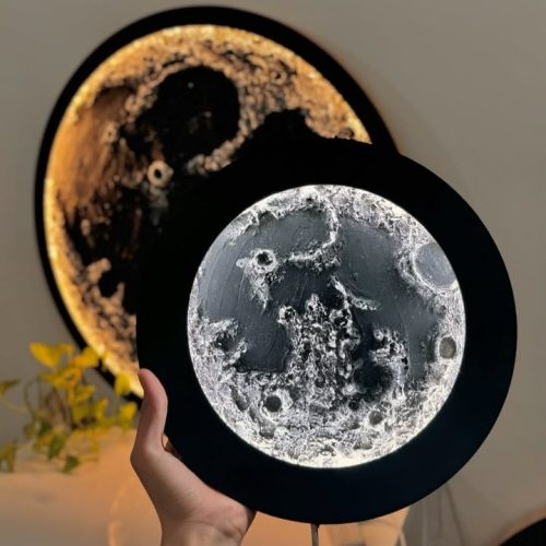 تابلو ماه، تابلو برجسته