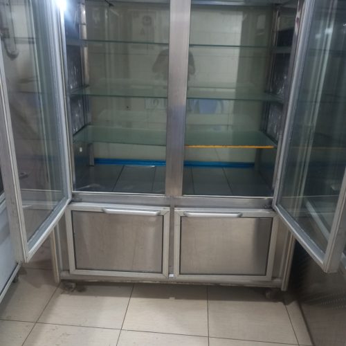 یخچال قصابی