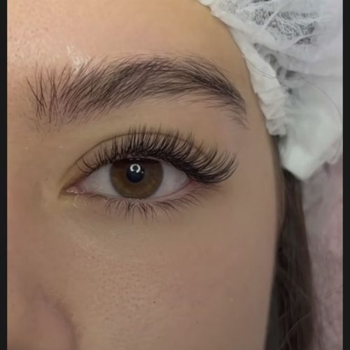 تخفیف ویژه اکستنش مژه و لیفت ابرو