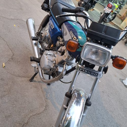 موتور سیکلت هندا پیشرو