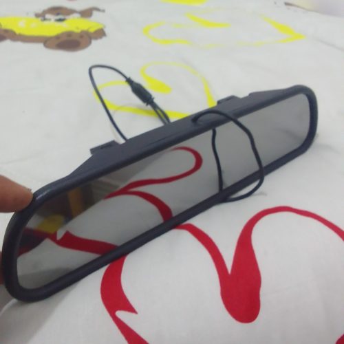 یک عدد مانیتور آینه ماشین فروشی سالم