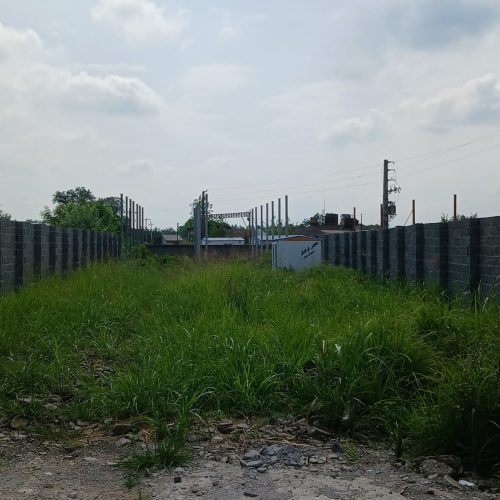 فروش 1000متر زمین دور دیوار صنعتی بر جاده تهران براتوبان