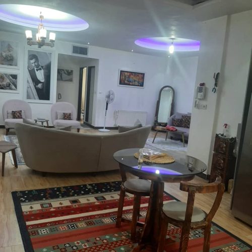 واحد100متری درآپارتمان جنوبی مجموع 3طبقه نگارستان